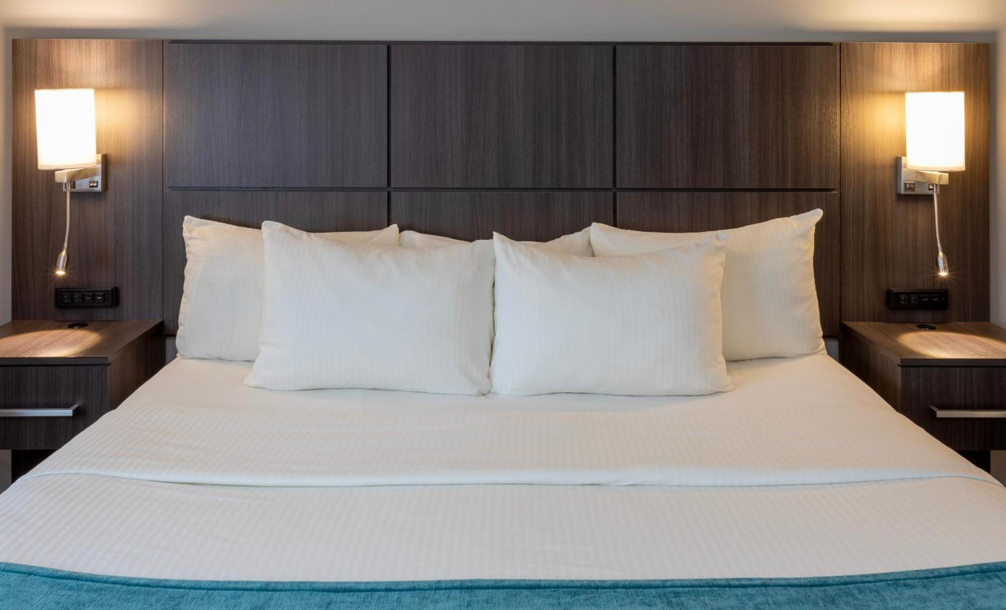 Paynesville Inn & Suites Ruang foto